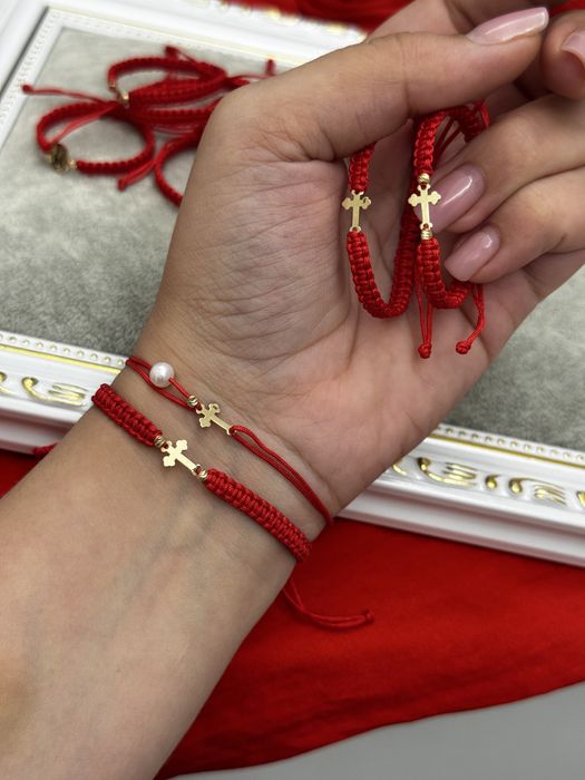 Bratara snur cu Cruciulita din Aur 14k