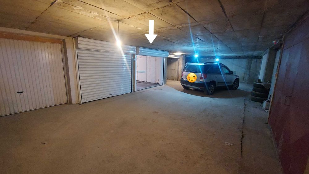 Дава се под наем Гараж / Паркомясто в София, Зона Б-5 - 16 кв.м за 153 € - Снимка #1
