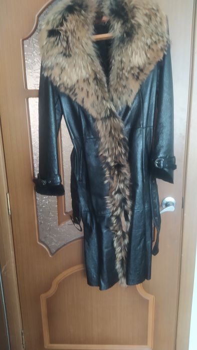 Дублёнка женская,ьу