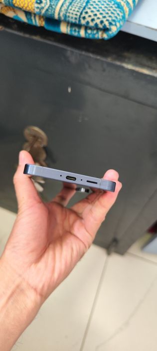 Samsung A55.   8 256gb