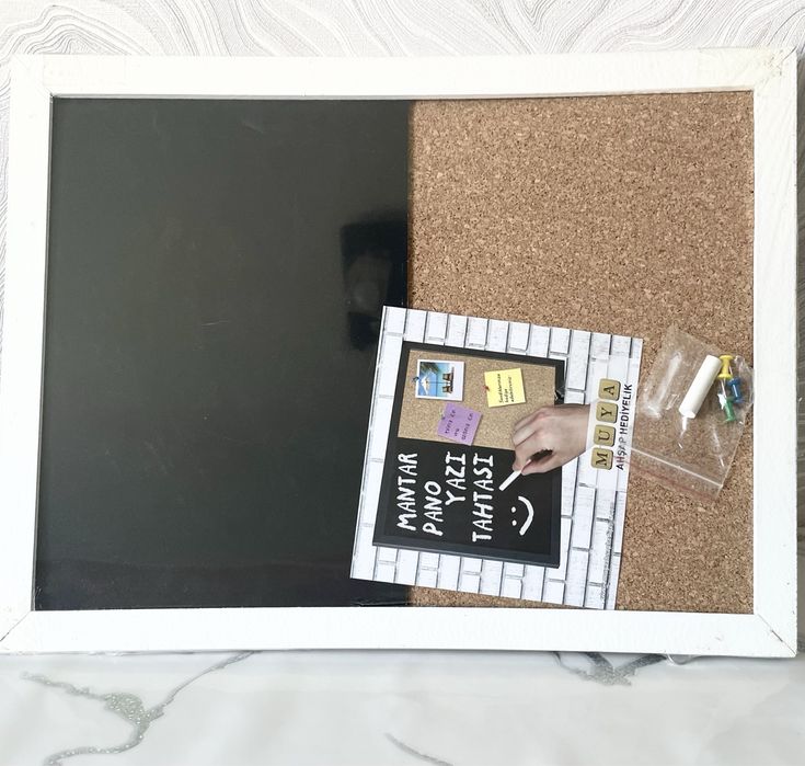 Доска для заметок.