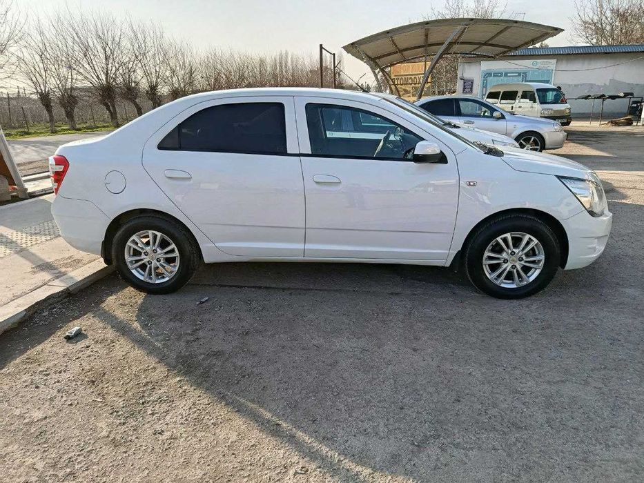Продам свой Chevrolet Cobalt