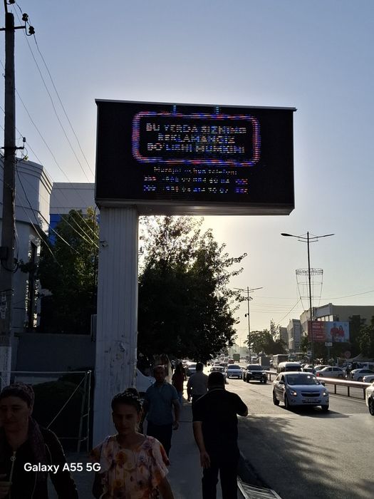 Led ekran reklama un