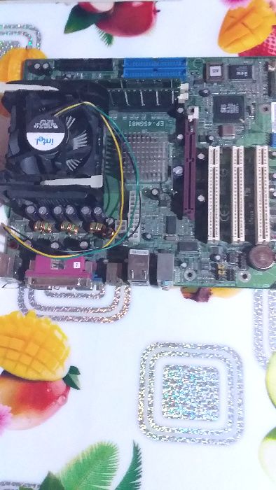 Материнская плата