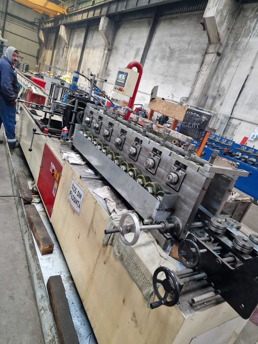 Linie armatura profile metalice U pentru termopane