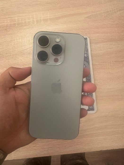 Iphone 15 pro 128 gb