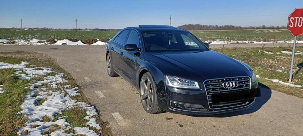 Audi A 8 din 2016