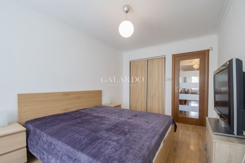 Дава се под наем Тристаен апартамент в София, Лозенец - 110 кв.м за 950 € - Снимка #7