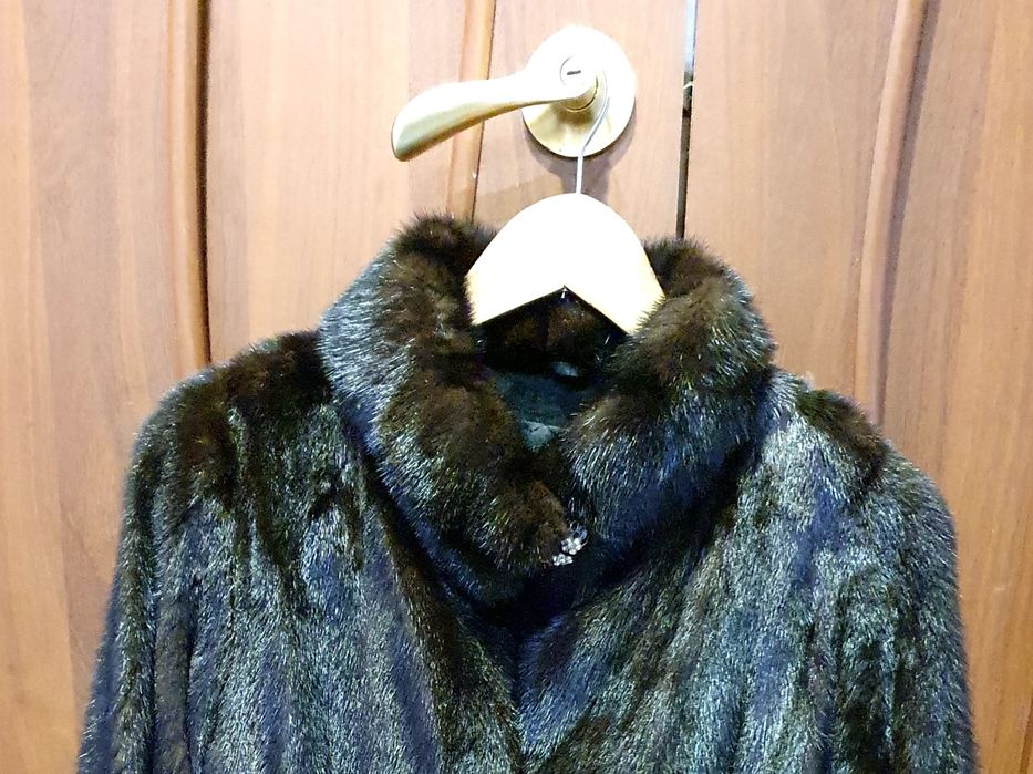 Продам  норковую  шубу