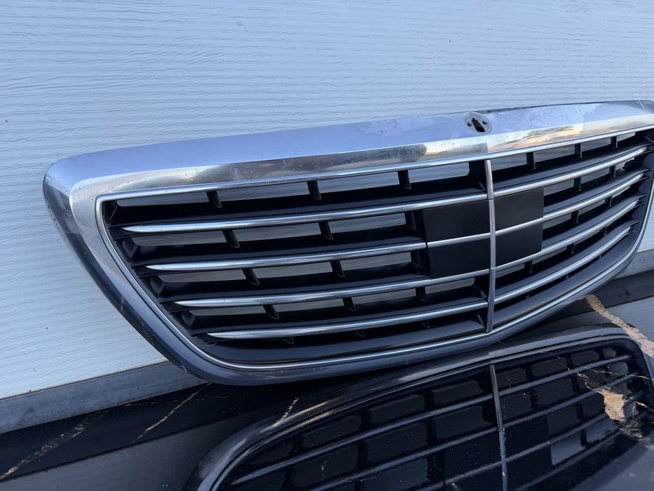 Оригинална решетка за мерцедес Mercedes W222