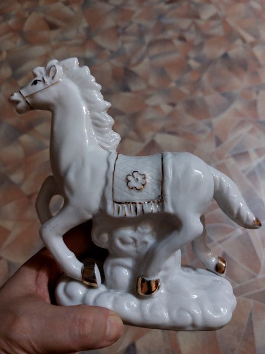 Сувенирная лошади ссср.