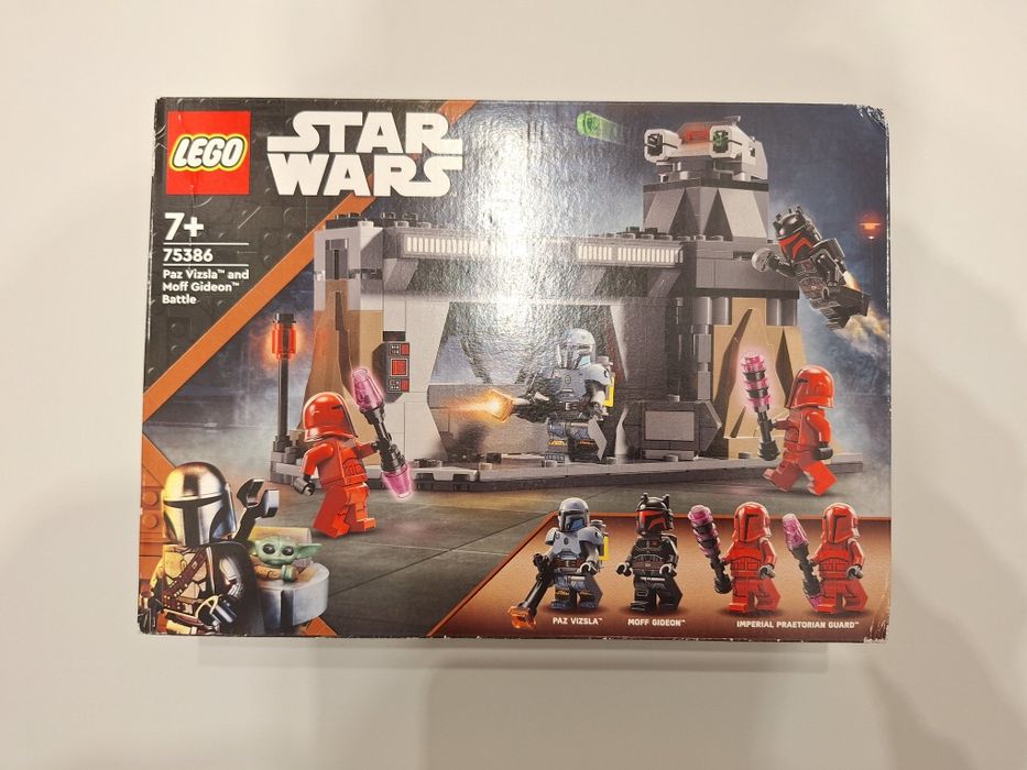 LEGO Star Wars 75386 Paz Vizsla and Moff Gideon Battle