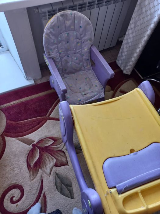 Детский столик пластиковый