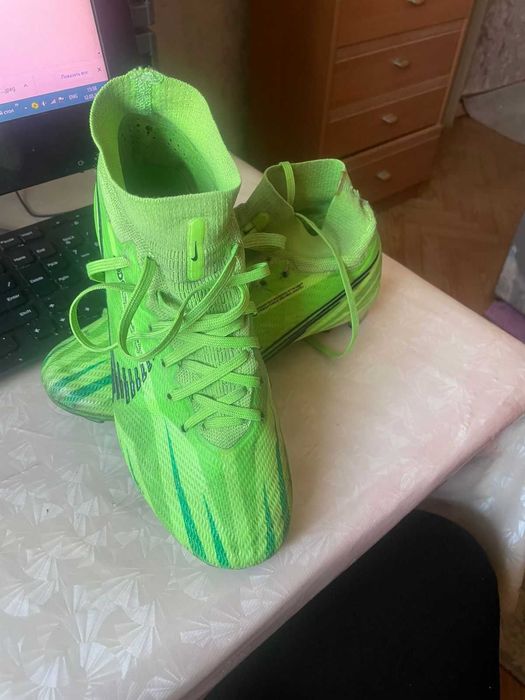 Футбольная обувь