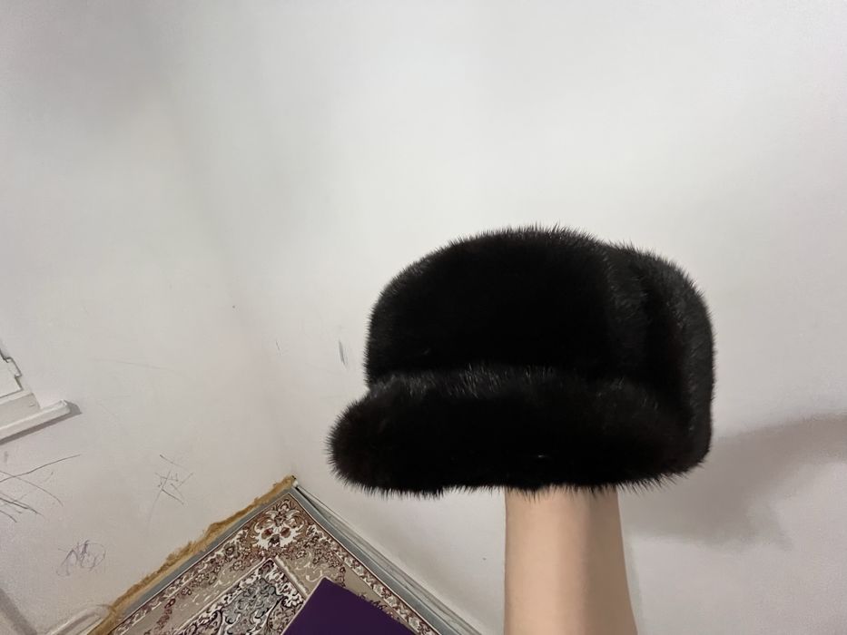 Продам норковую шапку