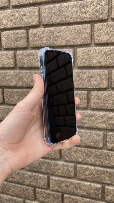 Продам IPhone 15 Pro