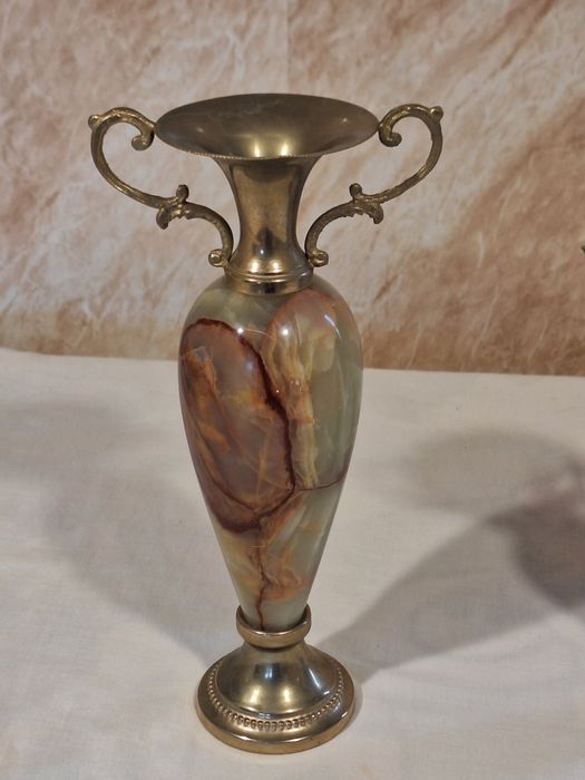 Уникален сет за камина от оникс