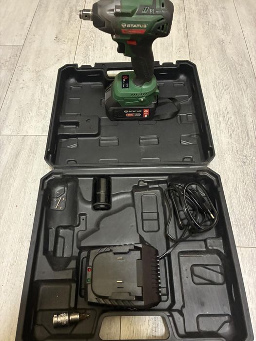 STATUS CTW24HLI, 1/2", 20 V, 4 Ah, 350 Nm, с 1 батерия и зарядно