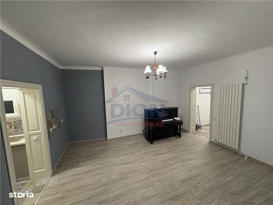 UNIVERSITATE, 3 camere, parter inalt, 61 mp, amenajat