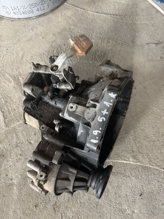 Cutie viteze 1.9 5+1
