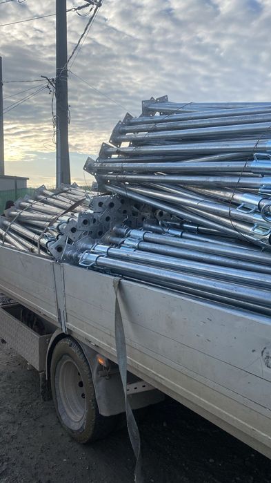 popi metalici schela metalica de inchiriat