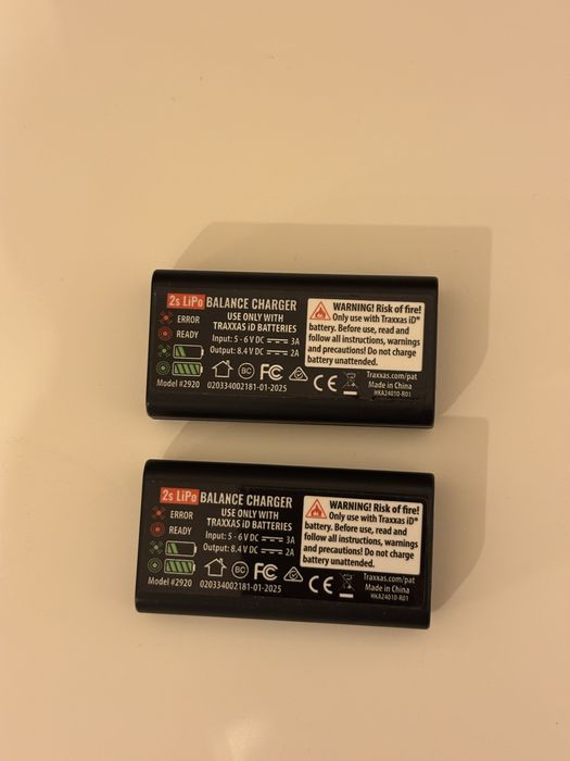 Incarcatoare Traxxas noi fara ambalaj