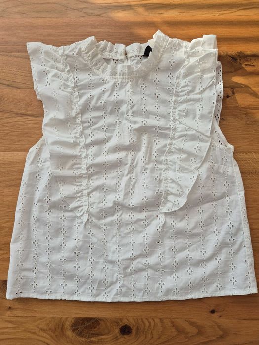 Дамски официални блузи Dika и HM