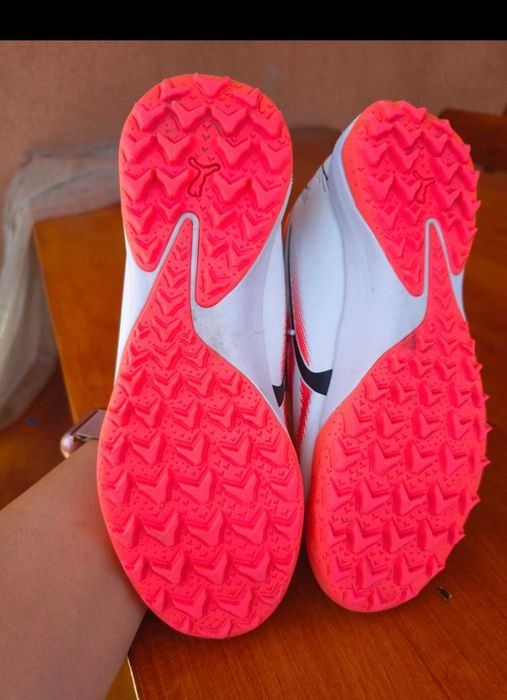 Ghete fotbal sintetic