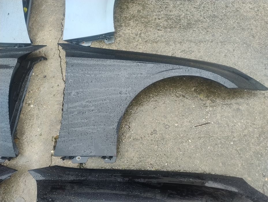 Aripa stanga față Mercedes CLS W219, aripa dreapta față Mercedes CLS