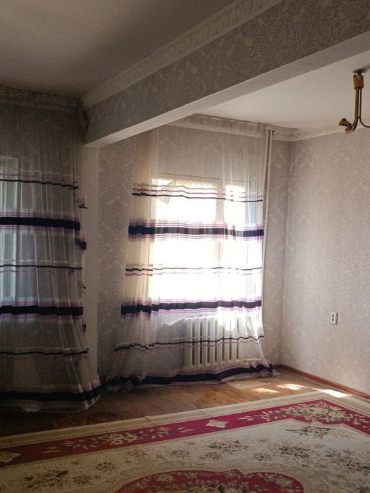 Продам 4х комнатную квартиру
