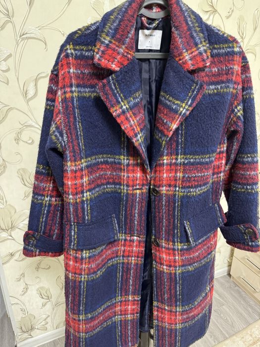 Пальто бренд OLD NAVY очень стильное легкое