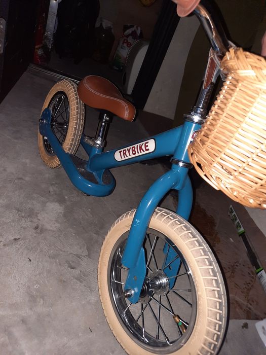 Винтидж колело/триколка Trybike + подарък каска