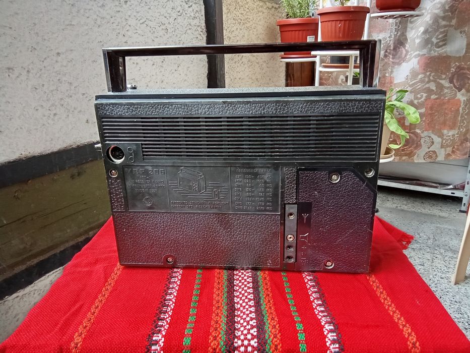 ВЕФ 206-FM 88/108