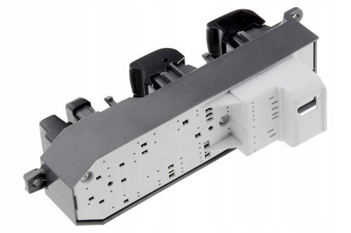 Бутони за ел. стъкла на TOYOTA AURIS / COROLLA / RAV4 / URBAN CRUISER / YARIS / OEM 84820-06100
