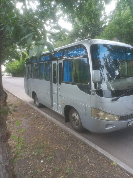 Продам автобус в.