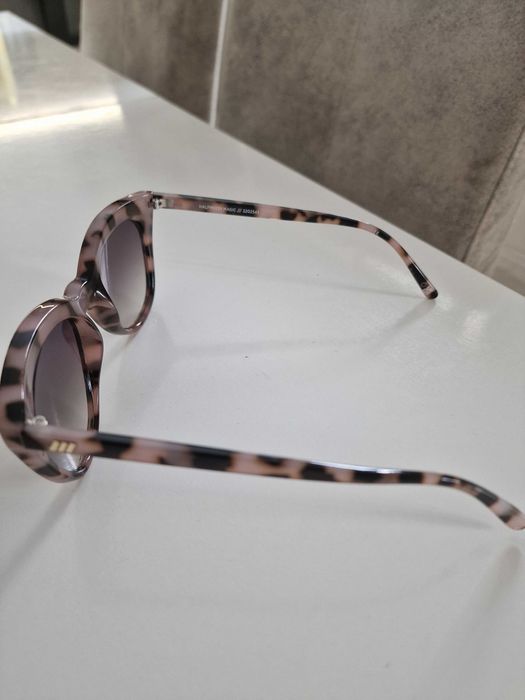 Слъчневи очила LeSpecs