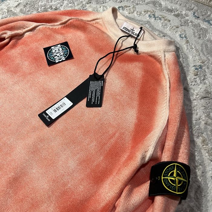 Свитер STONE ISLAND Hand-Sprayed Airbrush Treatment Sweater