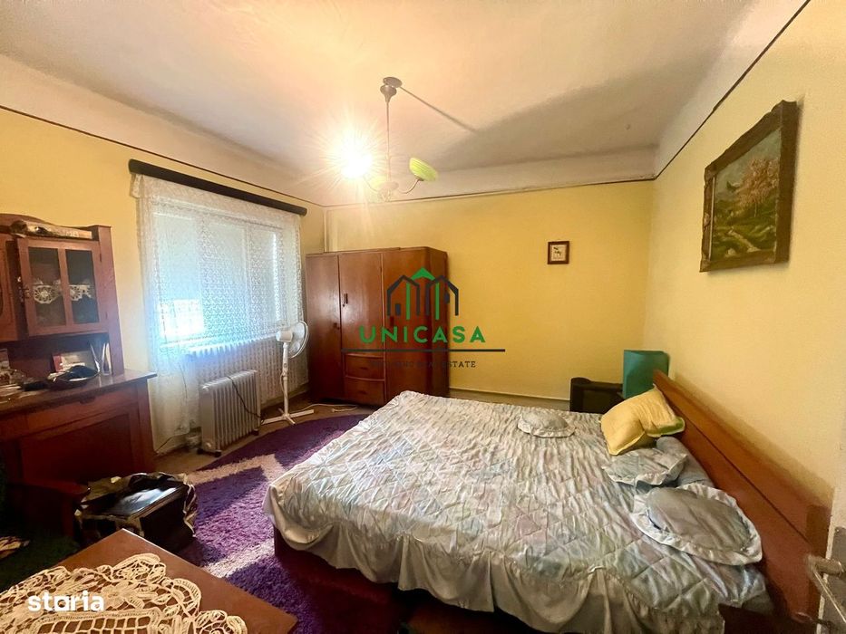 Casa Centru/ 4 camere / teren 920mp