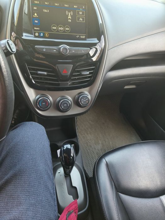 Продам Spark, 2021 года.