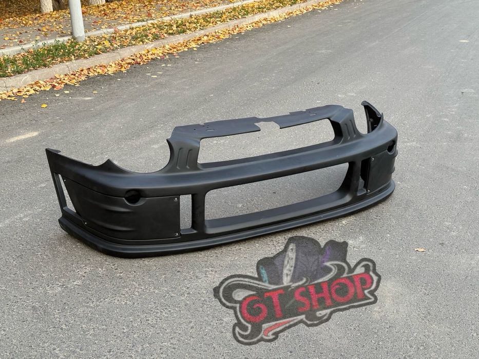 Бампер на Субару импреза лупатка