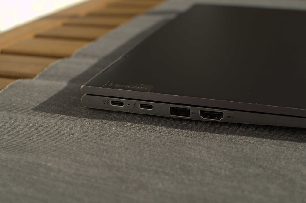 Лаптоп Lenovo X1 Yoga Gen 6 i7 / 16GB / 256GB SSD / IPS Touch