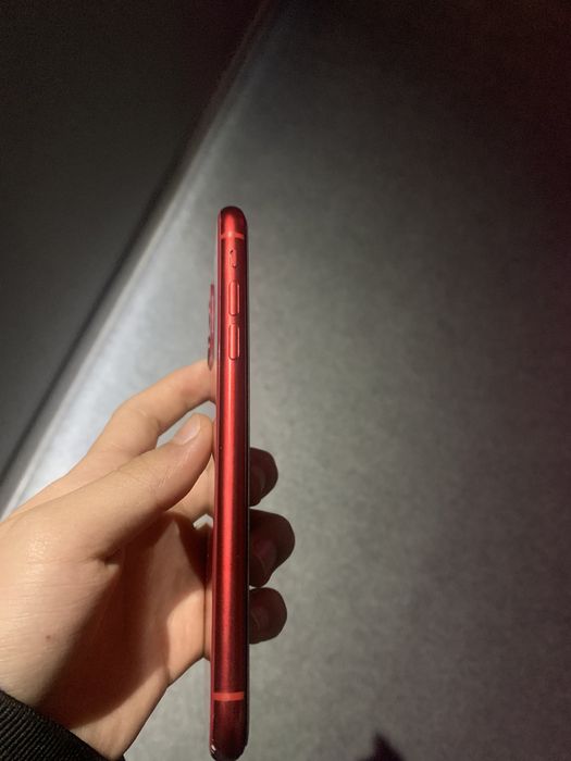 iPhone 11 64Gb srochna