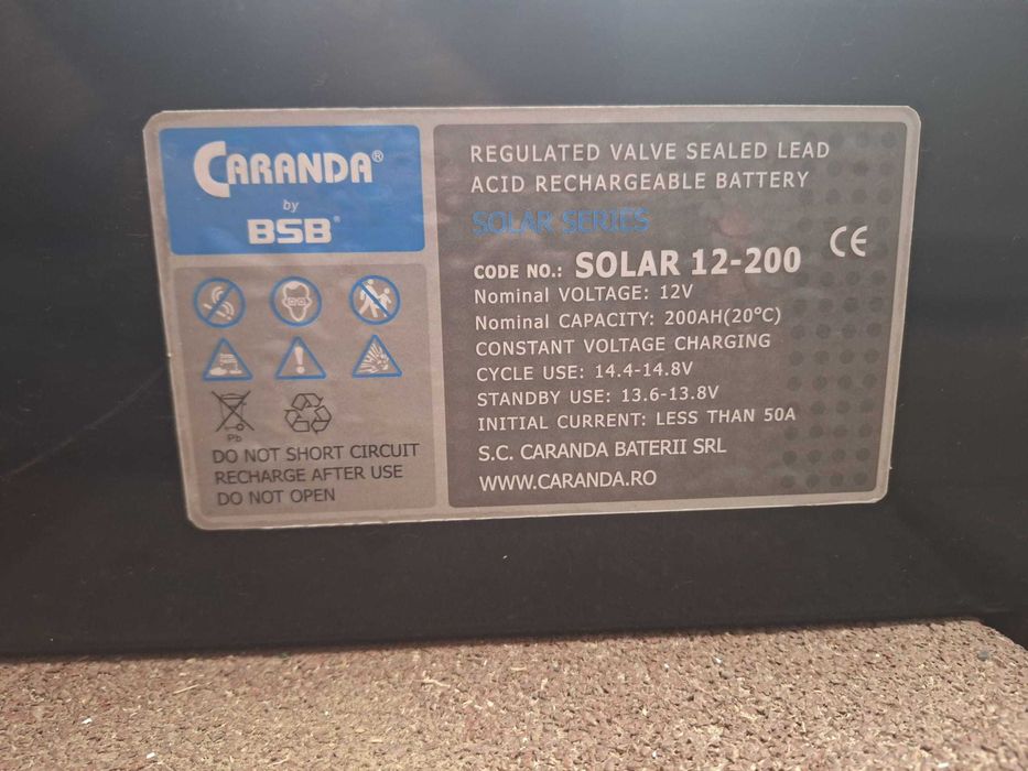 Baterie solara Caranda 12-200