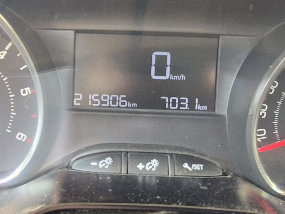 Peugeot 208 1.4 HDI