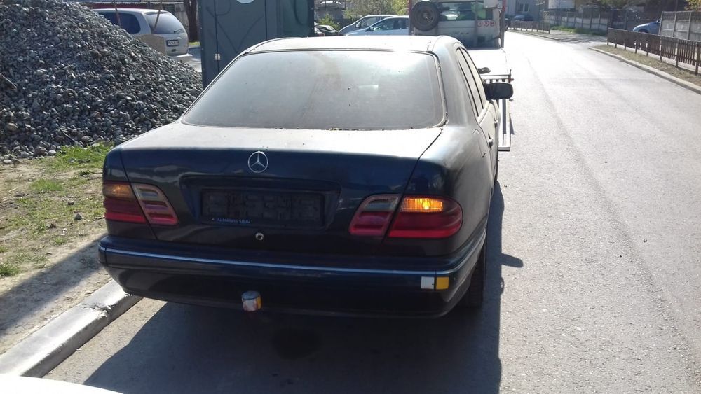 Dezmembrari Mercedes-Benz E-CLASS (W210) (1995-2003) E 320 CDI (210.0