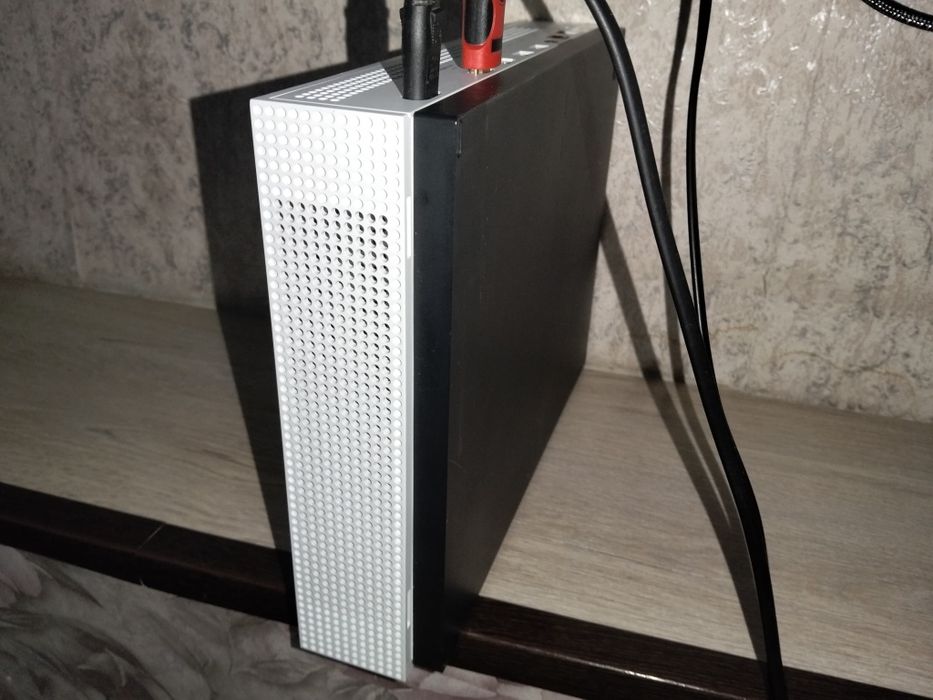Xbox one s на 1 терабайт !обмен!