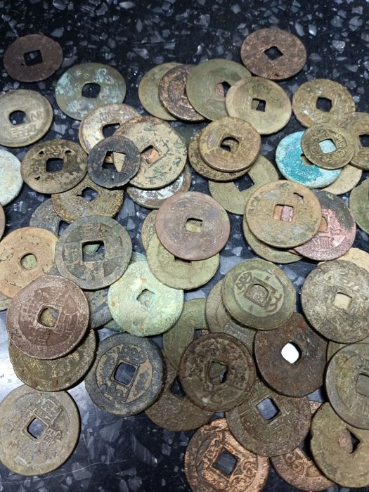 Монеты Китая разные