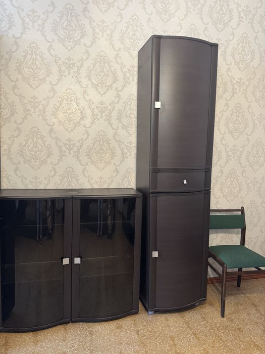 Продаю гарнитур