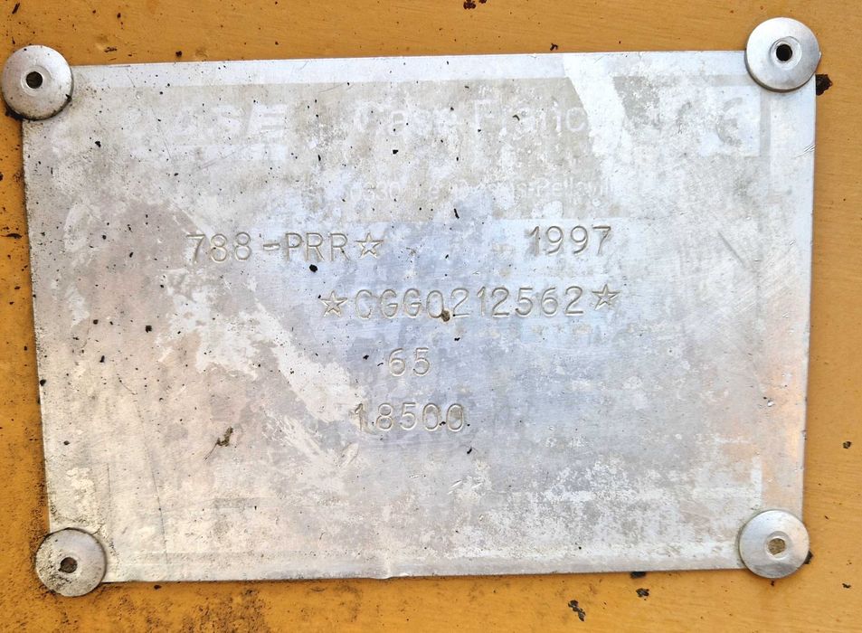 excavator pe roti/cale ferata CASE 788