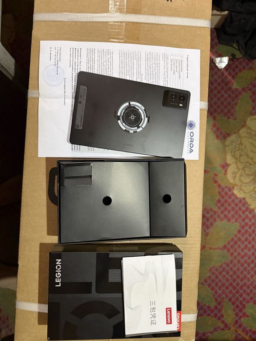 Планшет Lenovo y700